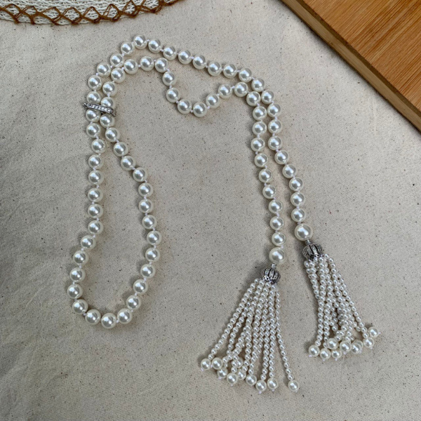 White Pearl Long Necklace
