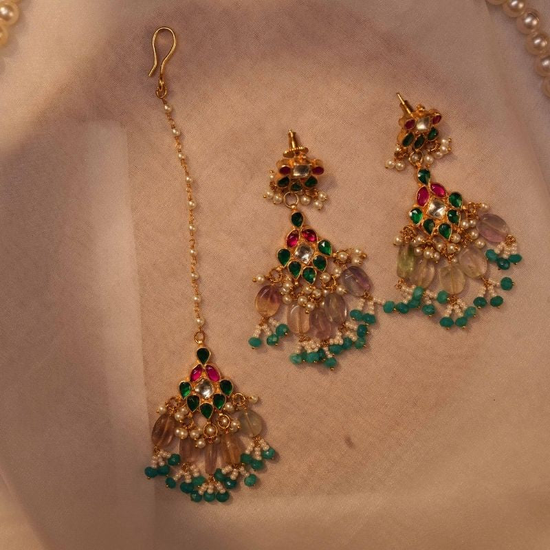 Unaya Multicolured Kundan Embellished Necklace Set