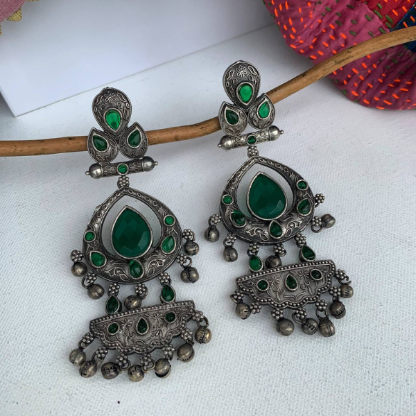 Emerald Long Oxidised Earring