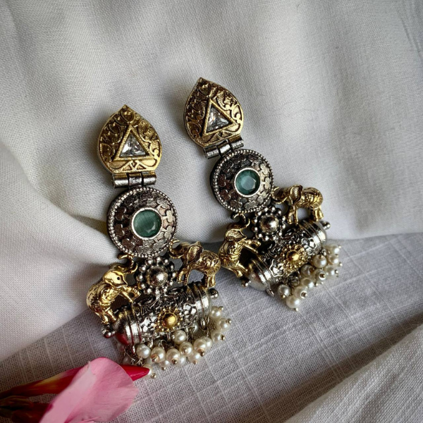 Sona Chandi- Dual Tone Elephant Motif Earring- Mint Green
