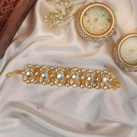 Shloka White Kundan Embellished Bracelet
