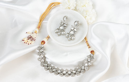 Lunar Glint Polki Necklace