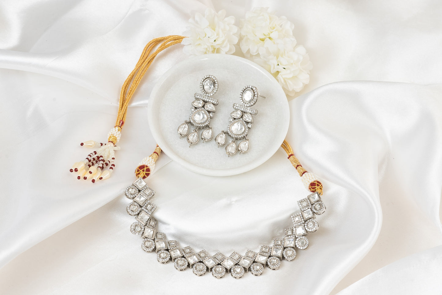 Lunar Glint Polki Necklace