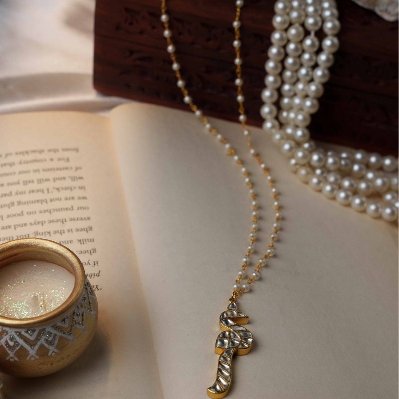 Rania Peacock White Kundan Embellished Pendant Chain