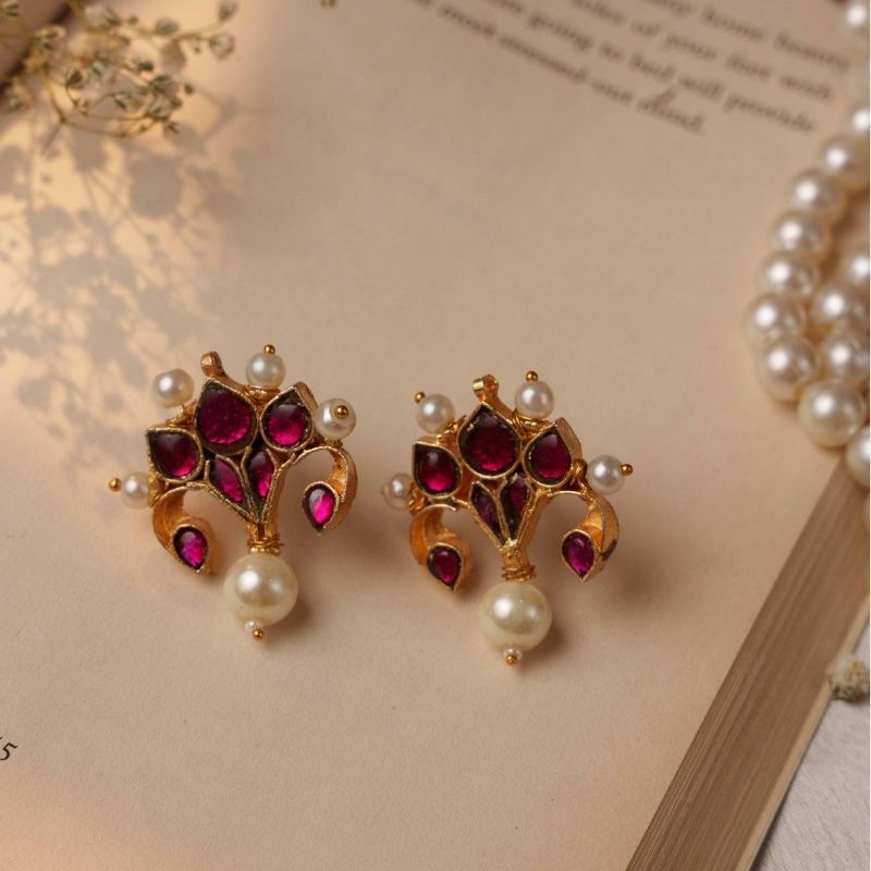 Afsa Red Kundan Embellished Earrings