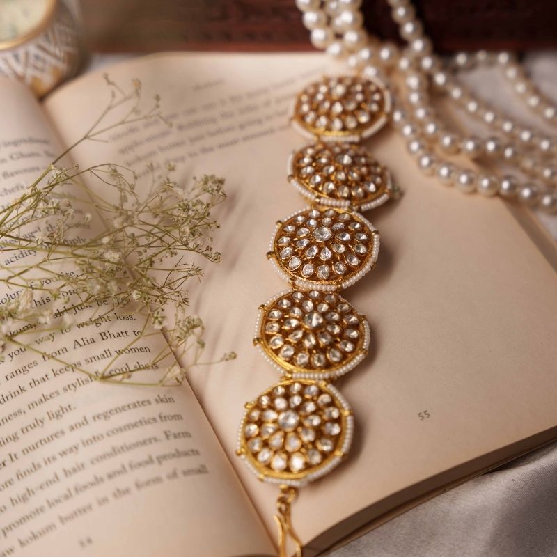 Afsa White Moissanite Gajra Bracelet