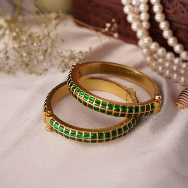 Risa Green Kundan Embellished Bangle