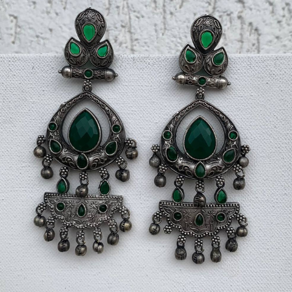Emerald Long Oxidised Earring