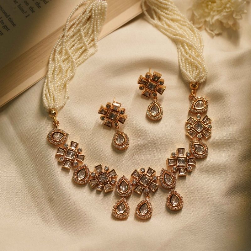 Kira White Moissanite Necklace Set