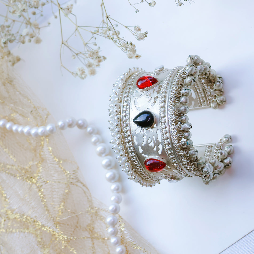 Oxidized Silver Kada with Black & Red Teardrop Kundan Stones and Ghungroo Bells