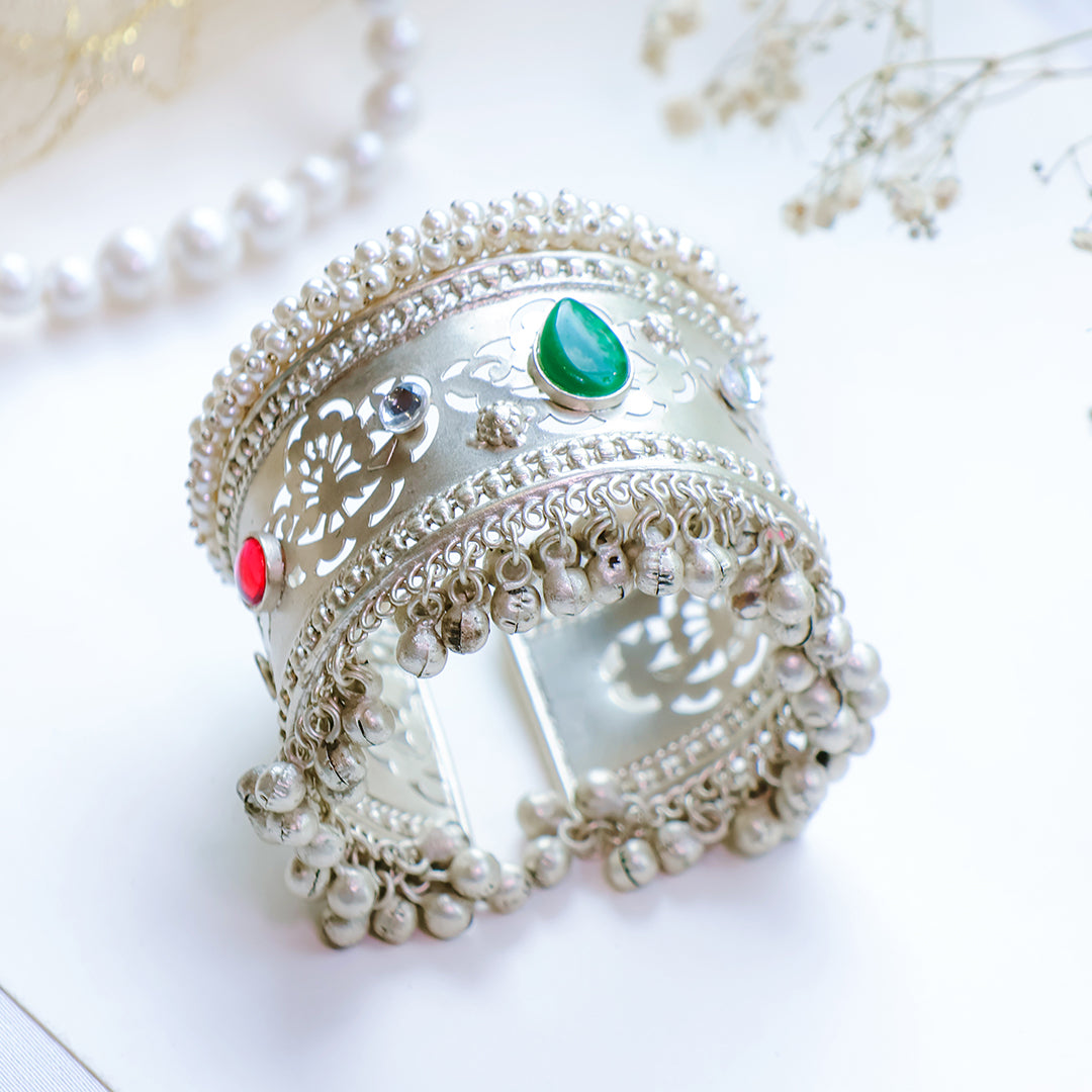 Traditional Silver Kundan Cuff Bracelet