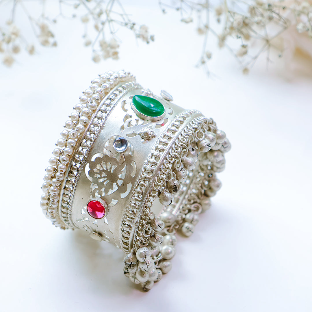 Traditional Silver Kundan Cuff Bracelet