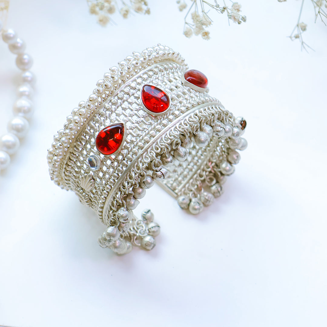Oxidized Silver Kada with Red Teardrop Kundan Stones and Ghungroo Detailing