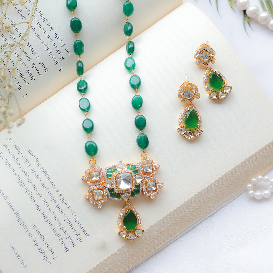 Emerald Green Kundan Necklace Set with Pear Drop Earrings