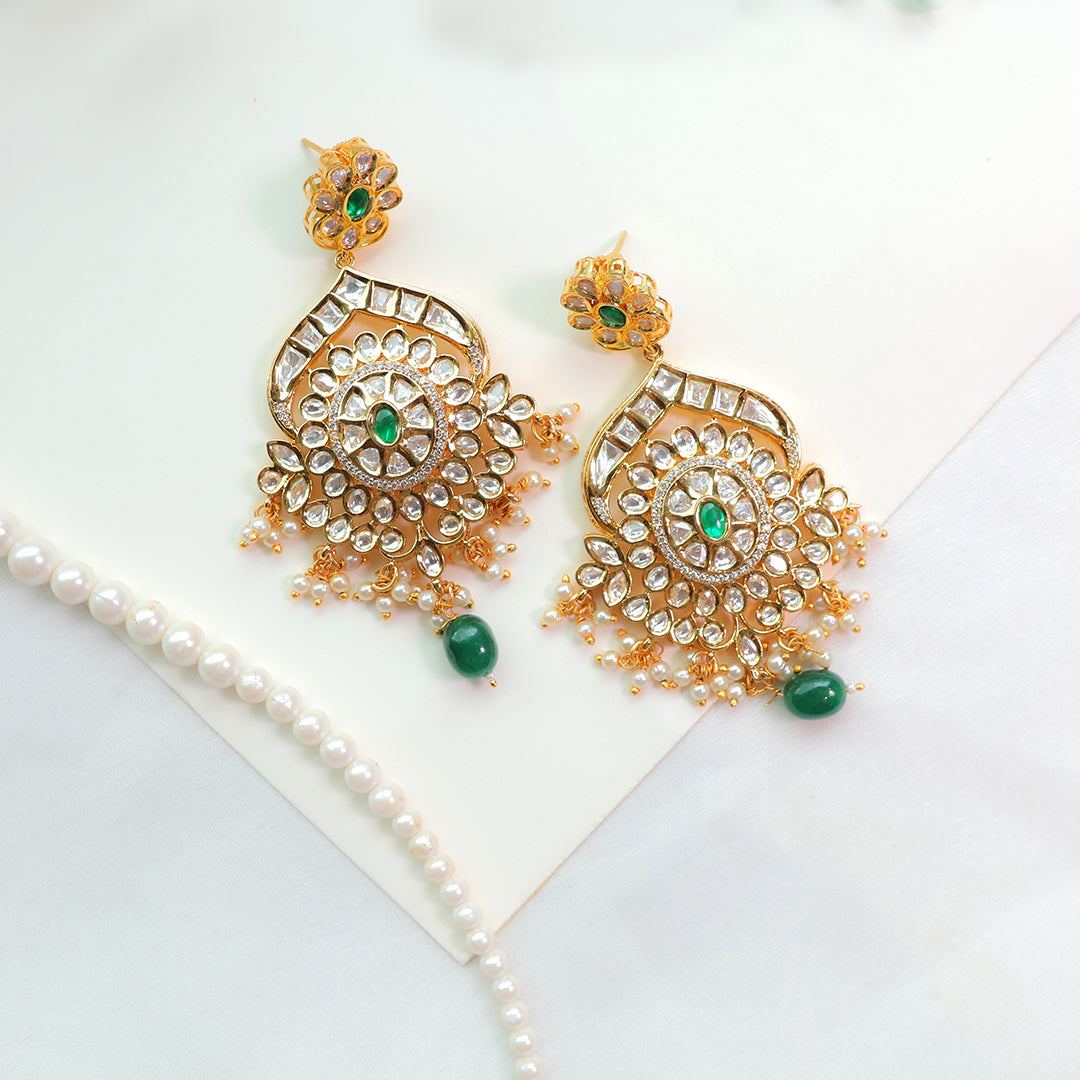 Kundan Pearl Choker Necklace with Green Drop Beads – Traditional Bridal Jewellery