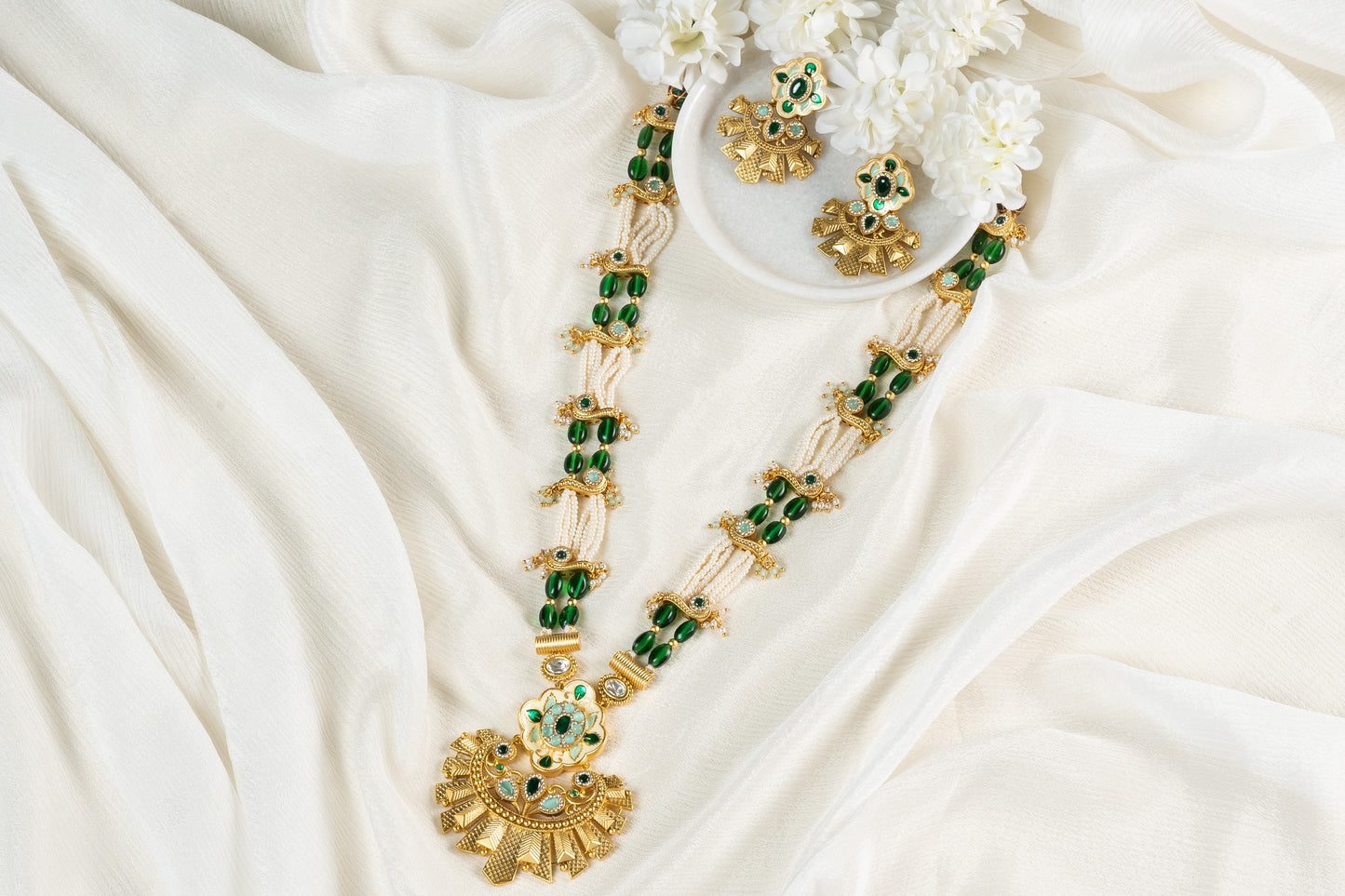 Keira Green Golden Necklace