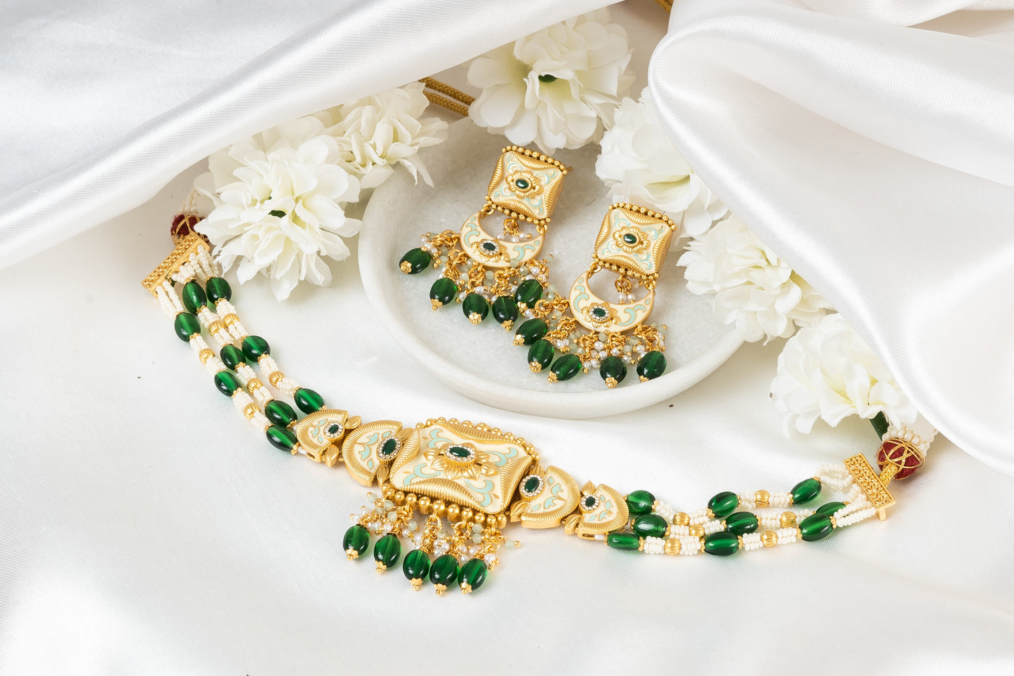 Keira Green Golden Choker Necklace