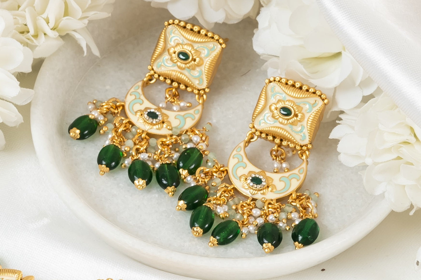 Keira Green Golden Choker Necklace