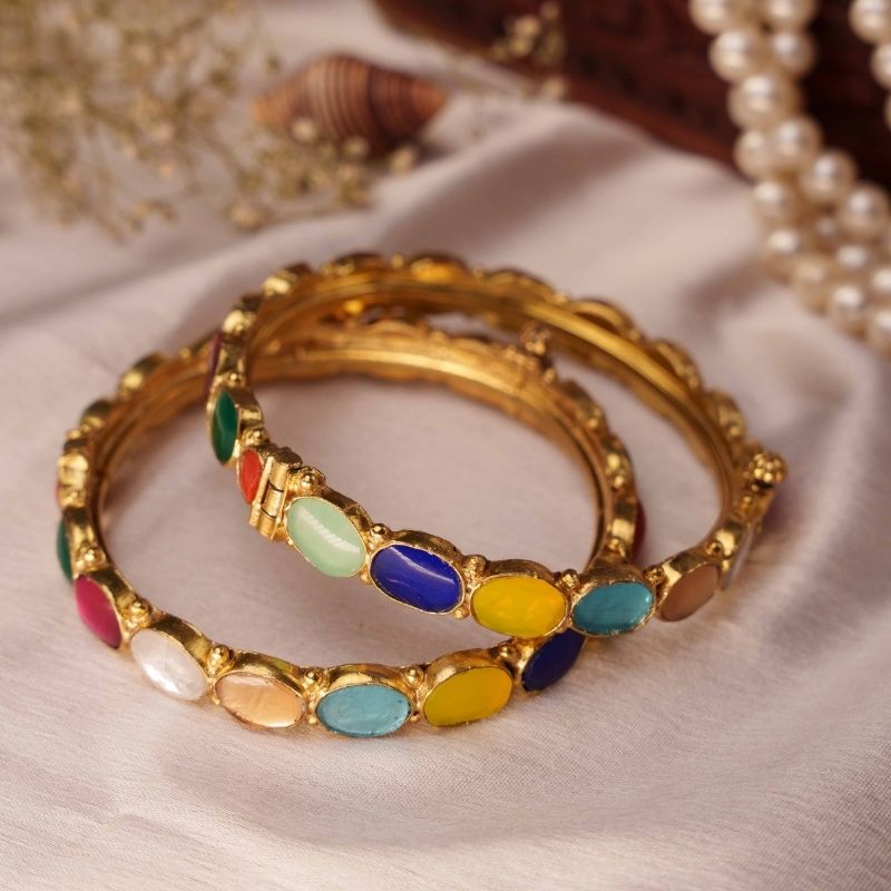 Ralia Multicolored Kundan Bangle