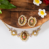 Elegant necklace set