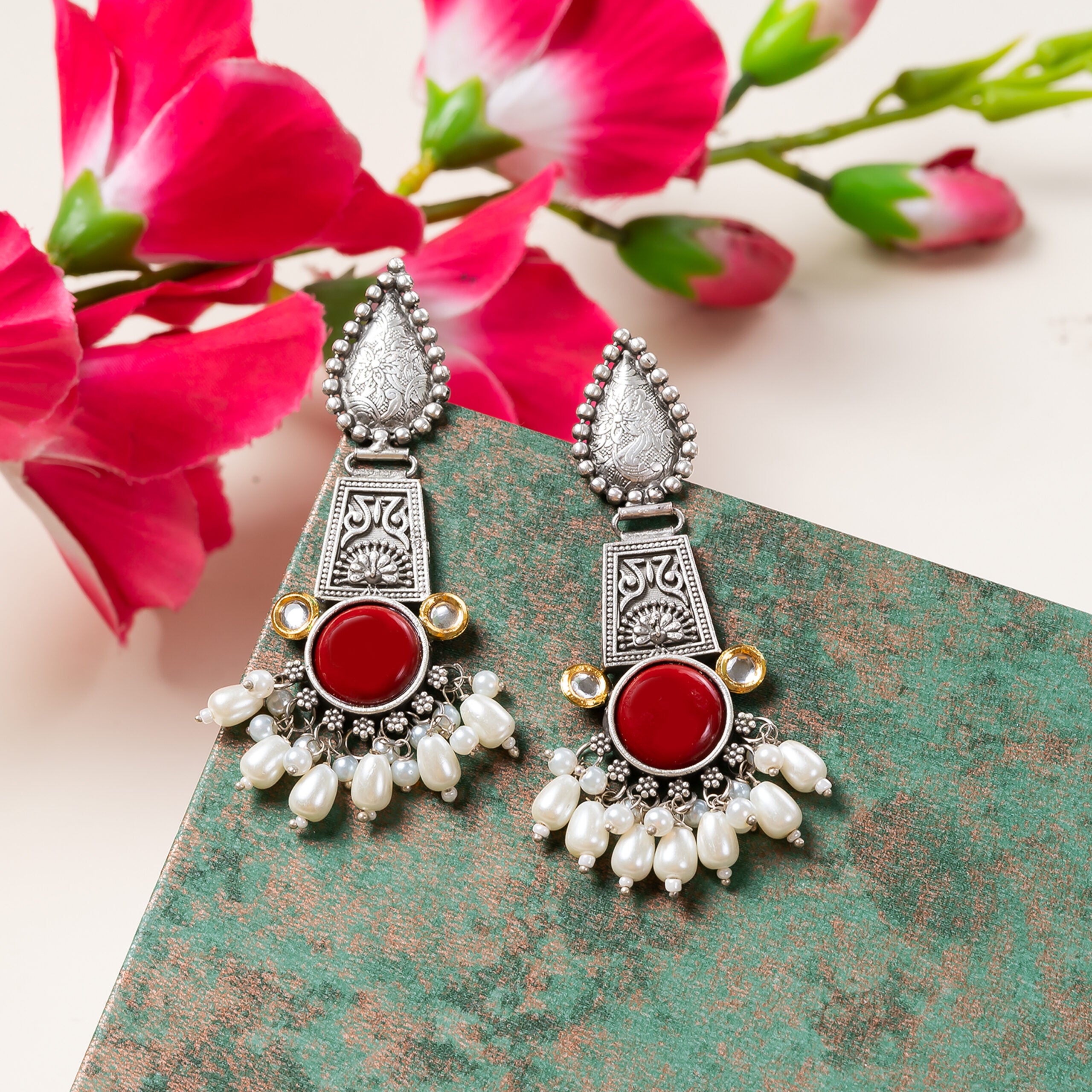 Tribal oxidised Pearl Earring