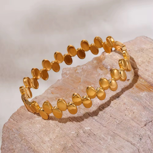 Pebble Gold Bracelet