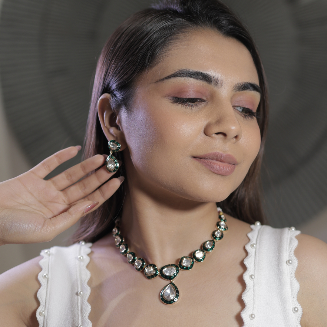 Elegant Mossainite Necklace Set with Earrings