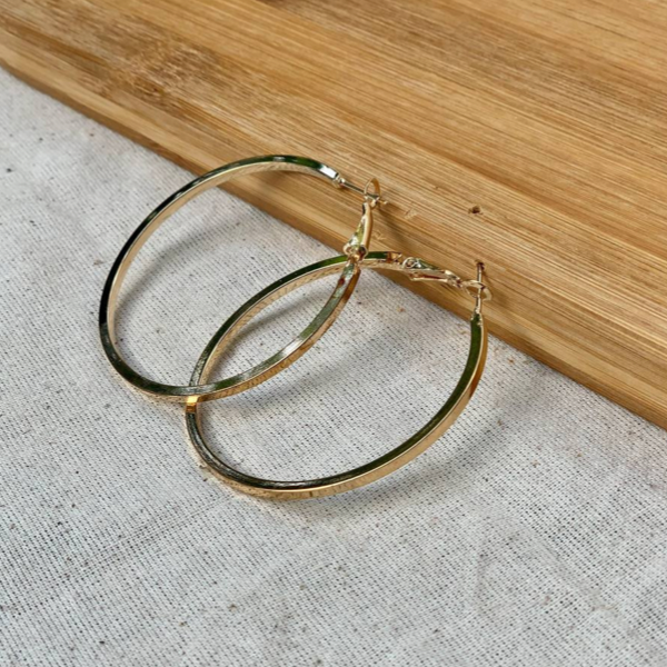 Simple Golden Circle Hoop Earring