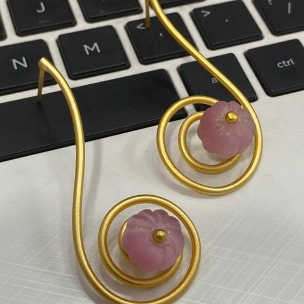 designer contemporary earrings