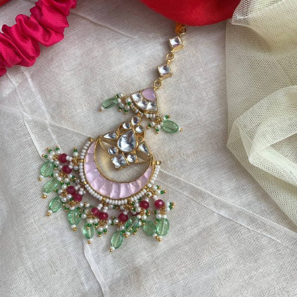 Pastel Pink Maangtikka in Jadtar Kundan