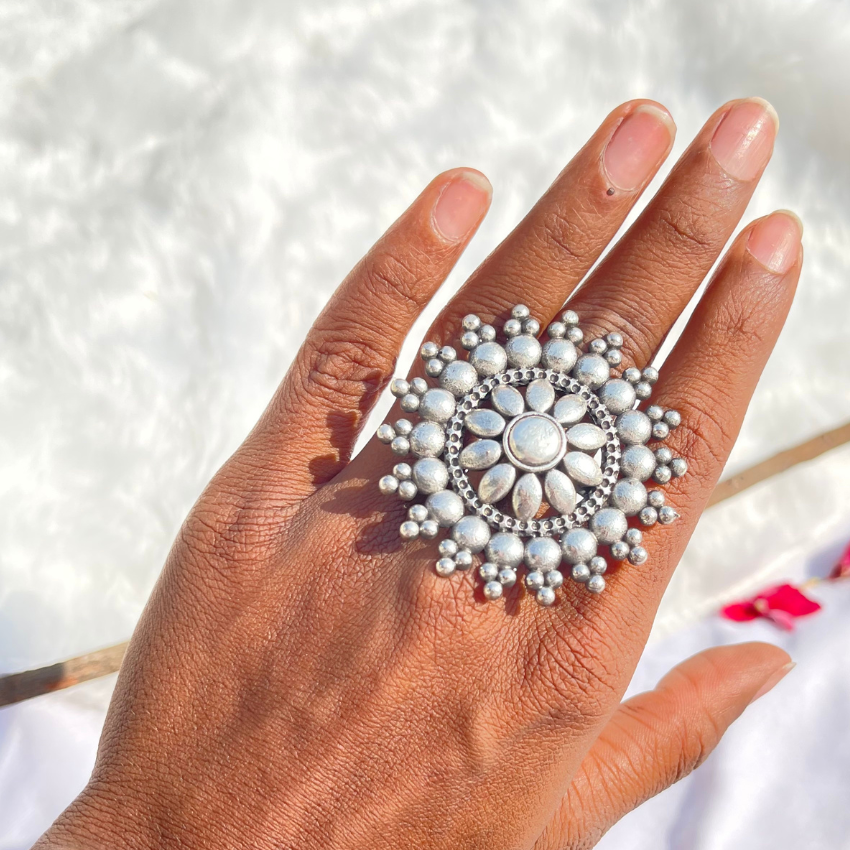 Oxidised Floral Filigree Ring