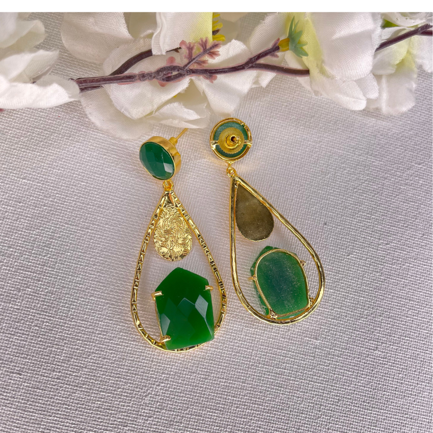 handcrafted Green Raw Stone Gold Plated Dangle Earring