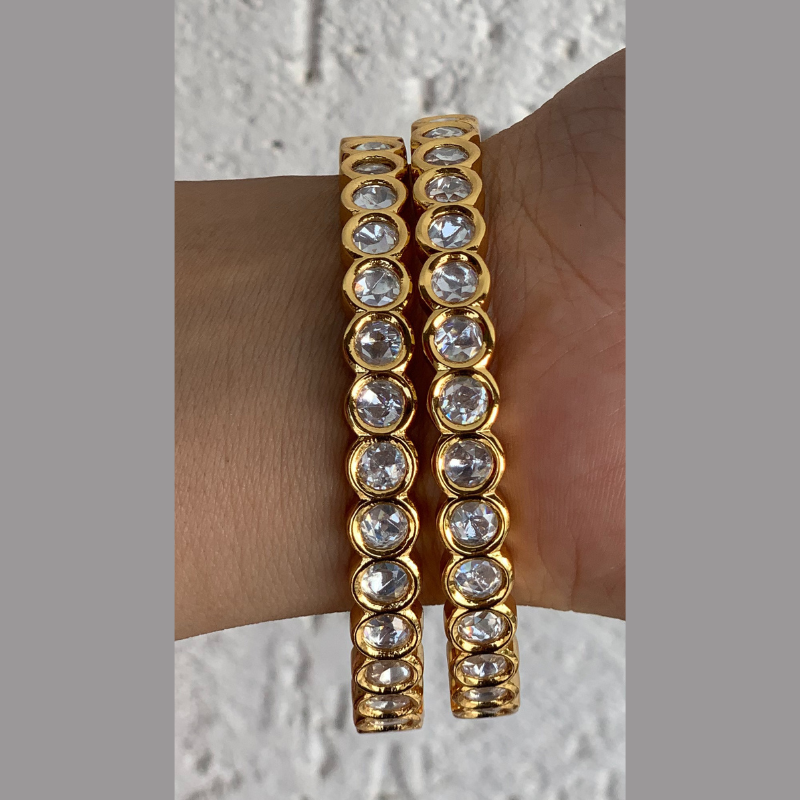 Gold Polish Single Line Kundan Kada