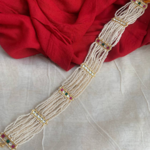 sheeshphool with kundan motifs & pearl embellishments