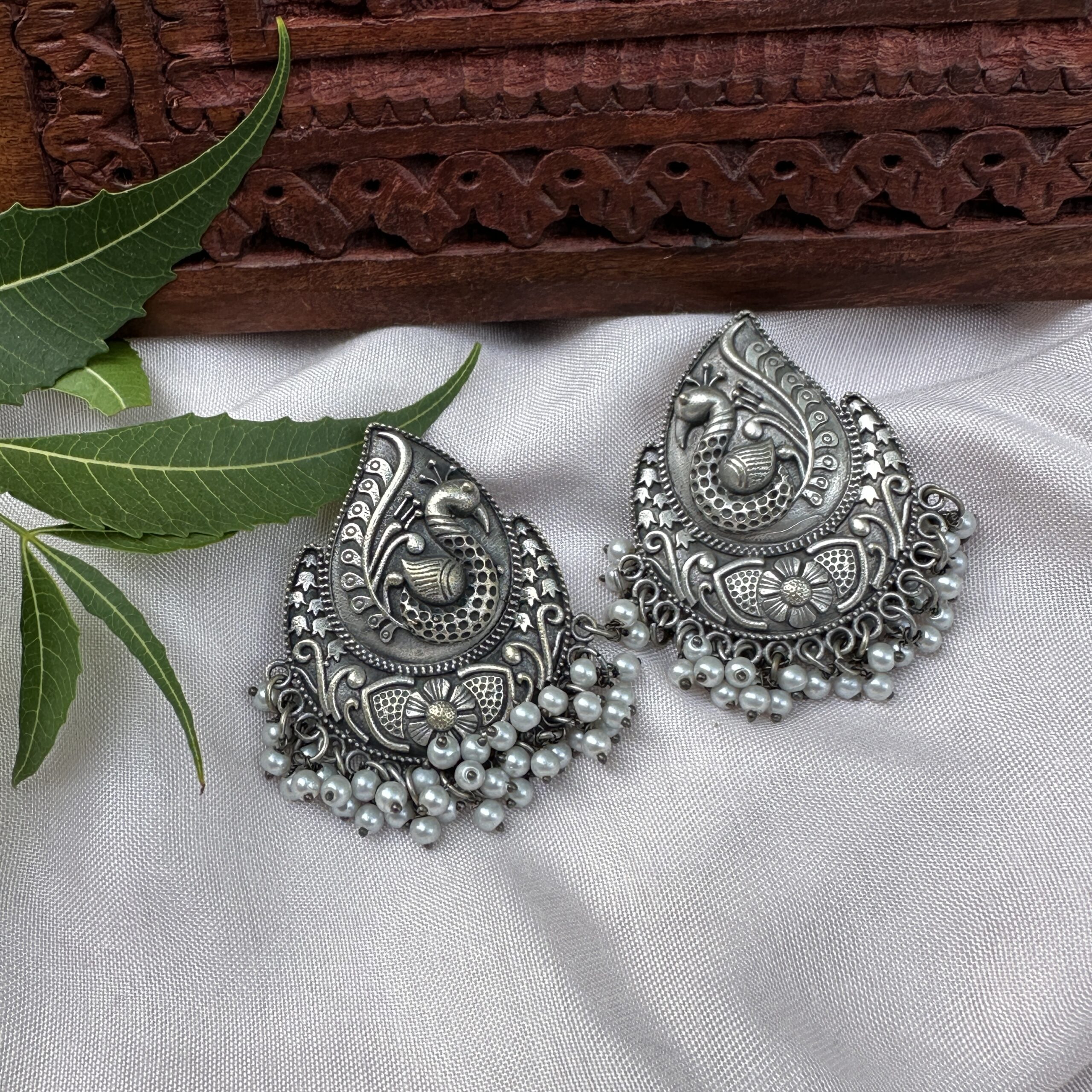 Leaf Pattern Peacock Oxidised Stud Earring