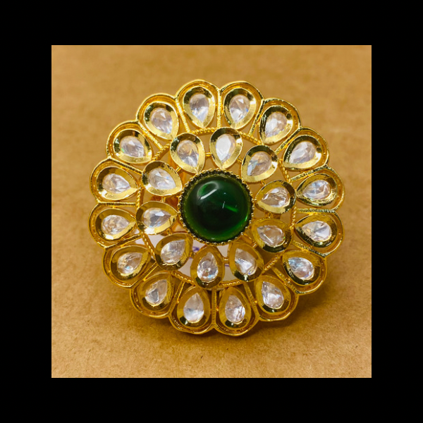 Gold Finish Kundan Polki Ring In Emerald