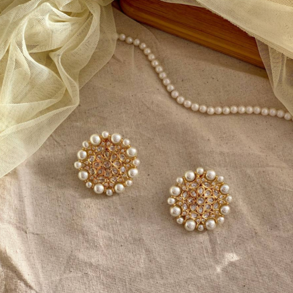 Kundan Pearl Studs