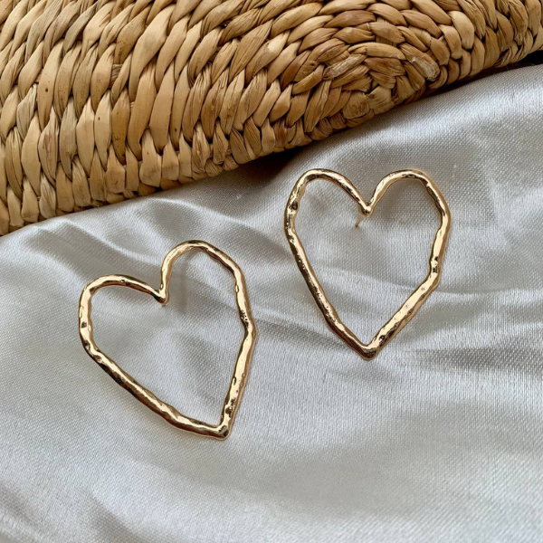 Classic Heart Studs