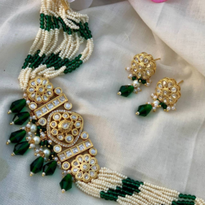 Kundan Choker Set Adorned With Pearls And Green Beads